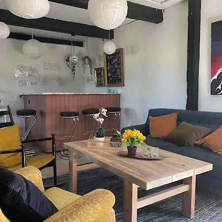 Charming Rustic Barn Close To Tisvilde Daire