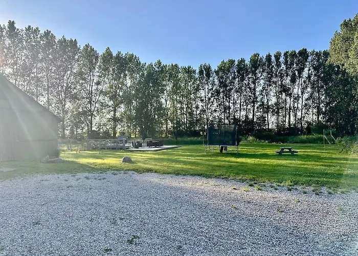 Charming Rustic Barn Close To Tisvilde *
